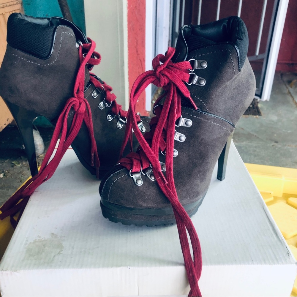 Ankle boots